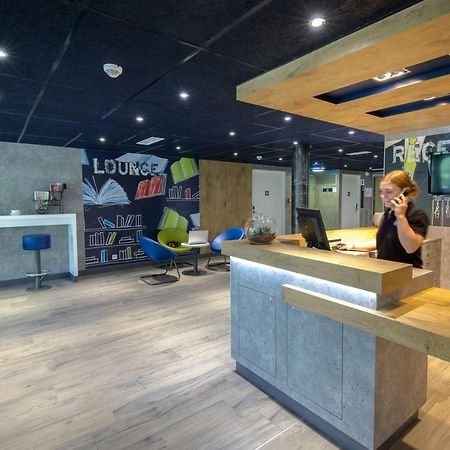 普罗旺斯布里尼奥勒宜必思快捷酒店 外观 照片